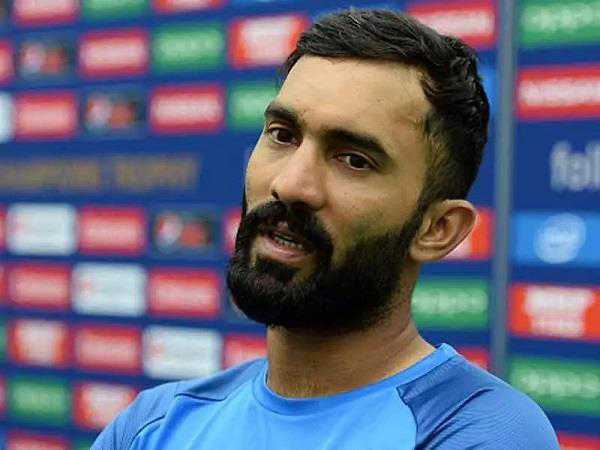 IPL 2020 : दिनेश कार्तिक ने छोड़ी KKR की कप्तानी, ये स्टार क्रिकेटर होंगे नए कप्तान