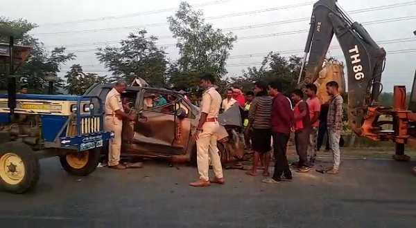धनबादः सड़क हादसे में 5 लोगों की मौत, 1 की हालत नाजुक