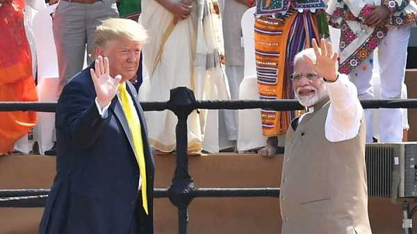 राष्ट्रपति ट्रंप का दो दिवसीय भारत दौरा संपन्न, शानदार मेहमाननवाजी व भव्य स्वागत की यादों संग हुए विदा