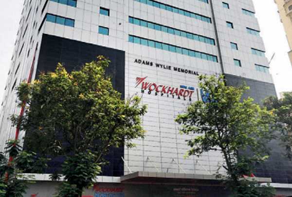 मुंबई का वॉकहार्ट हॉस्पिटल सील, 26 नर्स और 3 डॉक्टर कोरोना पॉजिटिव