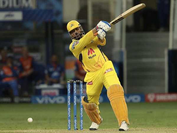 IPL 2021: युवा के जोश पर भारी पड़ा DHONI का होश, CSK 9वीं बार पहुंची फाइनल