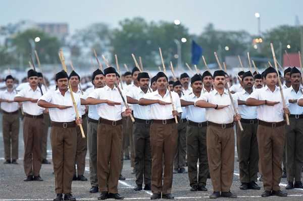 RSS की शाखाओं में शामिल हो सकेंगे सरकारी कर्मचारी, इस राज्य ने जारी किया आदेश