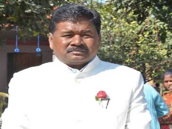 जयपाल सिंह मुंडा और शहीद ठाकुर विश्वनाथ शाहदेव के नाम पर हो रेलवे स्टेशन का नामांकरण: बंधु तिर्की