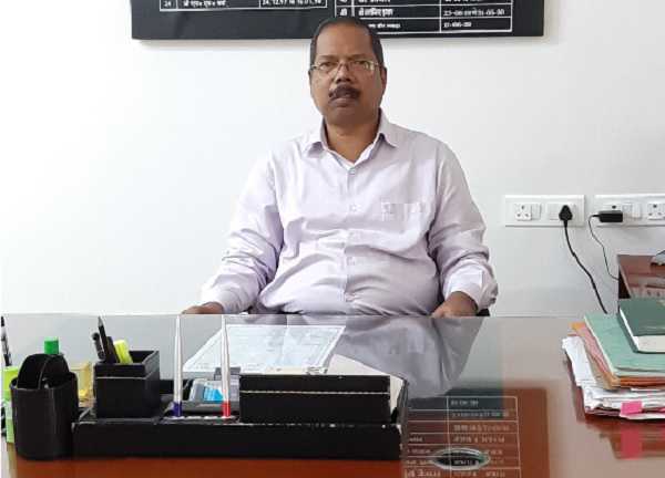 मतदान केंद्रों में दिव्यांगों के लिए होगा विशेष शिविर : जिला प्रमण्डल आयुक्त