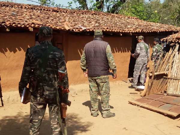 गुमला में 5 लोगों की निर्मम हत्या, इलाके में मातम का माहौल