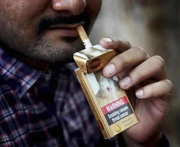 पब्लिटक प्लेस में सिगरेट पिया तो कटेगी जेब, जानिए कितना देना पडे़गा जुर्माना