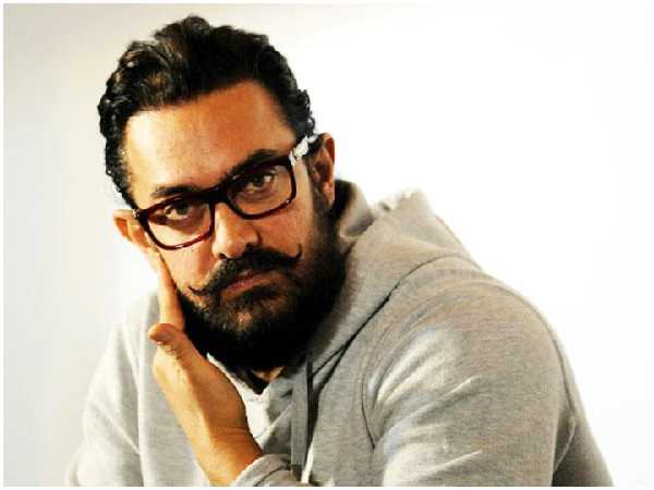 एक्टर आमिर खान को हुआ कोरोना, घर पर हुए सेल्फ क्वारंटीन