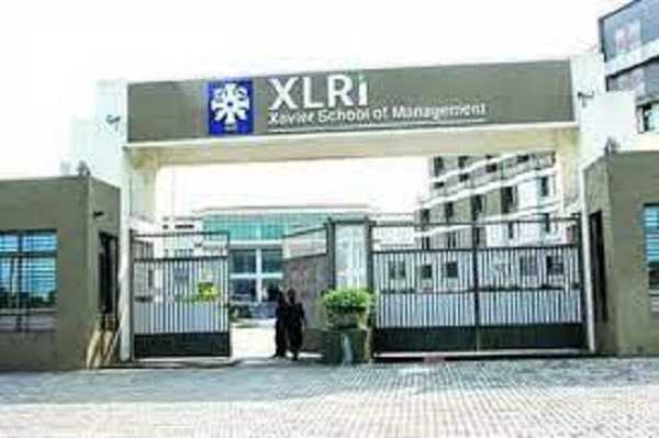 जमशेदपुर में कोरोना का कोहरामः XLRI मैनेजमेंट के 46 छात्र पॉजिटिव, इतने केस हैं एक्टिव