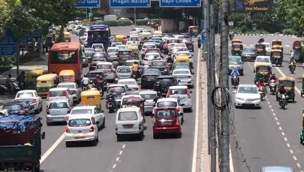 'लापरवाही' पड़ेगी भारी! UNLOCK का पहला ‘रुझान’ दिल्ली में लगा जाम