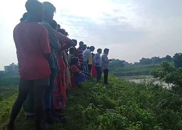 उफनती नदी में बच्चे ने लगाई थी छलांग, NDRF की टीम ने निकाला शव