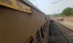 कोडरमाः मालगाड़ी का इंजन हुआ फेल, जहां-तहां रूकी ट्रेन