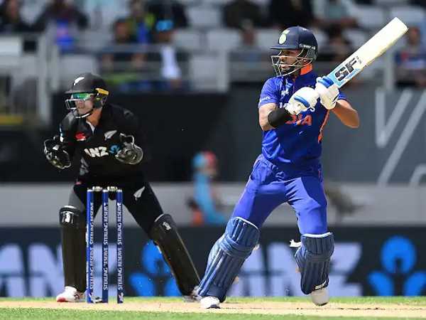 टीम इंडिया ने पहले वन डे मैच में न्यूजीलैंड को दिया 307 रनों का लक्ष्य