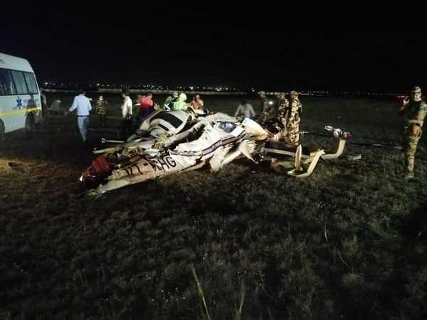 रायपुर एयरपोर्ट पर हेलीकॉप्टर क्रैश, दोनों पायलट की मौत