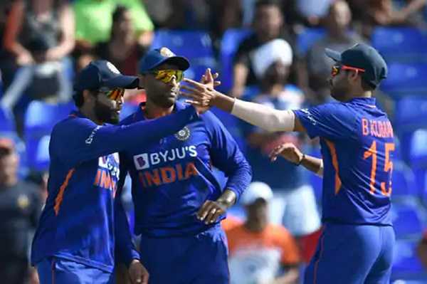 वेस्टइंडीज के खिलाफ भारत ने 7 विकेट से जीता तीसरा मुकाबला, बनाई 2-1 की बढ़त