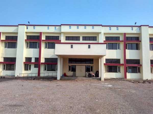 राज्य के वैसे आईटीआई भवन को खाली कराने का  निर्देश जिसका इस्तेमाल सीआरपीएफ और आईआरबी कर  रहा  है