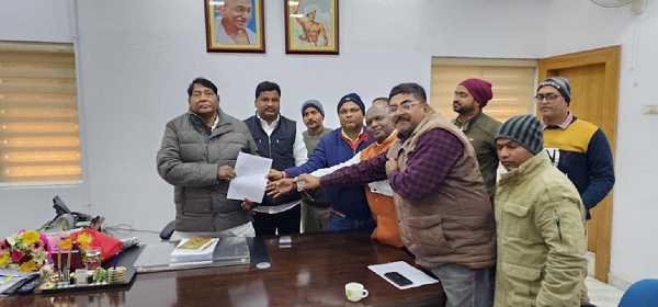 डूबते एचईसी को बचाने की कवायद जारी, सीएम से मिलेंगे कर्मचारी, जानिए पूरी रिपोर्ट