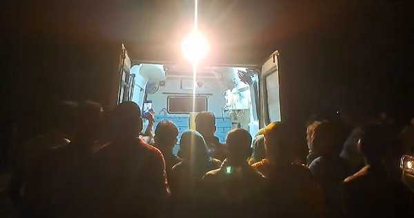 वज्रपात की चपेट में आने से एक महिला समेत तीन बच्चे की मौत