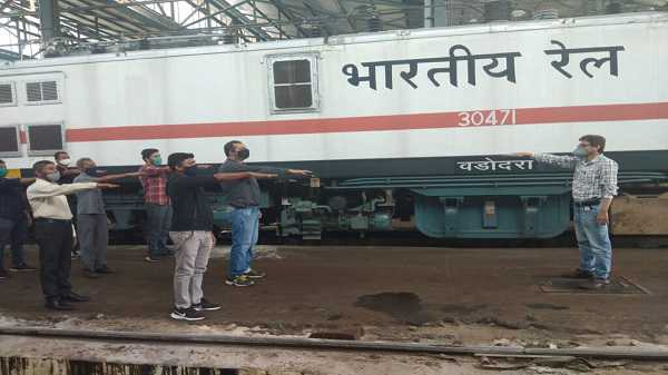 अब रेलवे कर्मचारियों को प्राइवेट मेडिकल सर्टिफिकेट के साथ नहीं मिलेगी छुट्टी