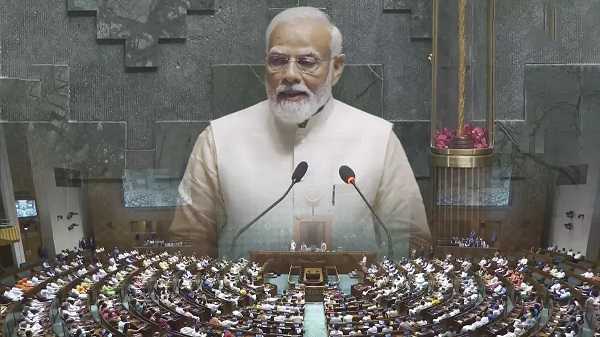 नए संसद से PM मोदी का संबोधन, कहा- लोकतंत्र ही हमारी प्रेरणा, हमारा संविधान ही संकल्प है'