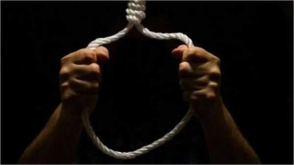 गर्लफ्रेंड से झगड़ा होने पर नाबालिग ने फांसी लगाकर किया सुसाइड