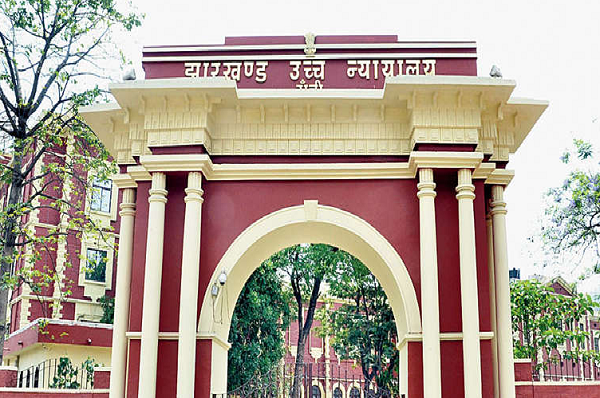 रांची नगर निगम कर्मियों के प्रोन्नति मामले में हाईकोर्ट की डीएमए को फटकार , कहा तीन सप्ताह में हो आदेश का पालन