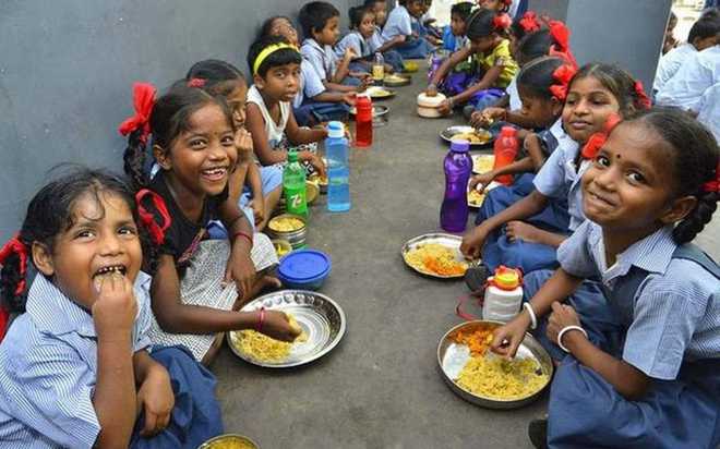 अब सरकारी स्कूल के मिड डे मील में शामिल होगा नया उत्पाद, बच्चों की सेहत को देखते हुए दिए निर्देश