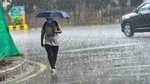Jharkhand Weather Update: छिटपुट बारिश से मौसम हुआ सुहावना,  बारिश से मिलेगी उमस से राहत, जारी हुआ येलो अलर्ट