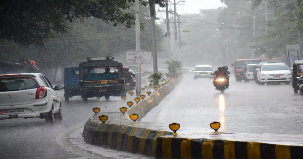 Jharkhand Weather:  झारखंड में अचानक बदला मौसम का मिजाज, आज भी कई जिलों में बारिश के आसार