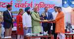 जमशेदपुर के टाटा मोटर्स वर्कर्स यूनियन कार्यालय में महामहिम राज्यपाल ने रक्तविरों को क्या सम्मानित