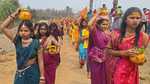सांपचला में सप्तदिवासीय शिव महा पुराण को लेकर भव्य कलश शोभायात्रा का आयोजन