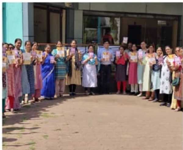सरकारी कार्यालयों में दिलाई गई मतदाता शपथ, जेएसएलपीएस के महिला स्वयंसहायता समूहों ने भी चलाया मतदाता जागरूकता अभियान