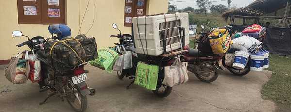 तिरिंग चेकनाका पर 6 बाइक से पुलिस ने बरामद किए लगभग 11 लाख 16 हजार रुपये