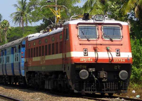 खुशखबरी ! वैष्णोदेवी व अयोध्या के लिए स्पेशल टूरिस्ट ट्रेन, झारखंड के इस स्टेशन पर भी होगा ठहराव