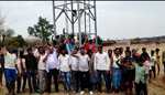 जल- नल योजना का बोर्ड लगाने पहुंचे कर्मियों  का ग्रामीणों ने किया विरोध
