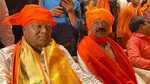 रामनवमी में गिरिडीह पहुंचे India Alliance के प्रत्याशी अखाड़ा कमिटियों ने पगड़ी पहनाकर  किया सम्मानित