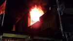 झुमरी तिलैया के एक घर में शॉर्ट सर्किट से लगी आग, लाखों का सामान जलकर खाक