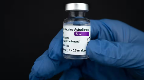 AstraZeneca दुनियाभर से वापस ले रही कोरोना वैक्‍सीन, बताई ये वजह