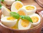 पूरा अंडा या सिर्फ अंडे की सफेदी ! दोनों में से कौन है सेहतमंद ?
