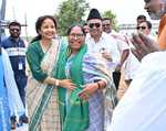 ओडिशा के मयूरभंज पहुंची पूर्व CM Hemant Soren की पत्नी Kalpana Soren