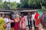 एसडीओ पारुल सिंह के नेतृत्व में टीनप्लेट में बांटी गई मतदाता पर्ची, चलाया जागरूकता अभियान
