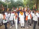 बुंडू में अर्जुन मुंडा ने नगर क्षेत्र में की पदयात्रा राजा पीटर साथ रहकर लोगों से मांगा वोट