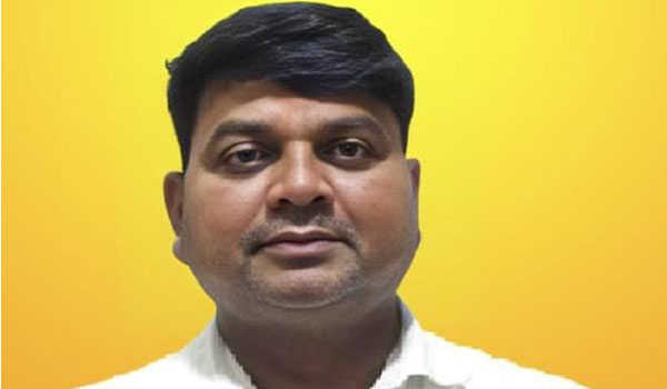 झारखंड सरकार पर सफाईकर्मियों के शोषण का आरोप, सांसद प्रतिनिधि ने दी आंदोलन की चेतावनी